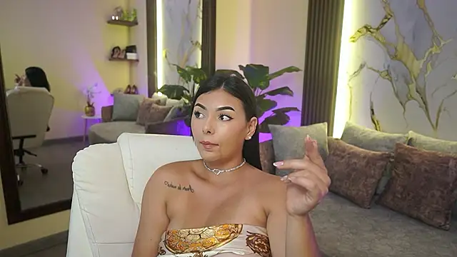 Онлайн чат XXX LiaWheeler