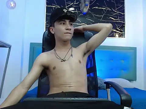 XanderGrey8のライブXXXチャット