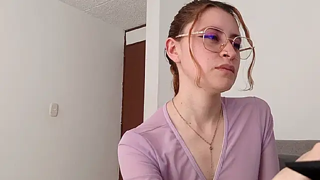 Chatroom XXX en direct de Juls_winter_