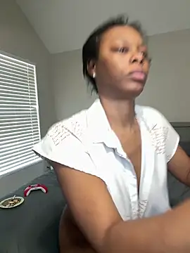 Tiffany_tif22's Webcam Show