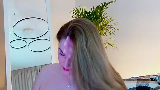 Miss_Magic_Eyes_'s Webcam Show