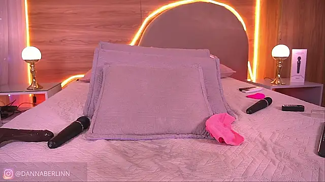 danna_berlin_: онлайн-секс-чат