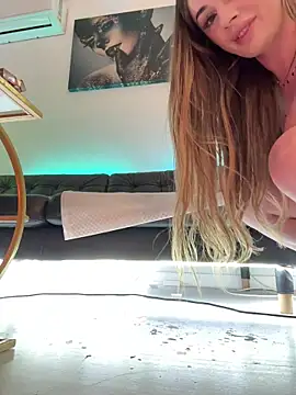 IsabellaEtthan 现场XXX聊天