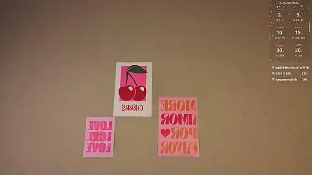 TiffinyMergist: онлайн-секс-чат