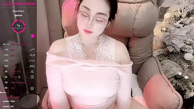 Monica-666888- élő XXX-chatje