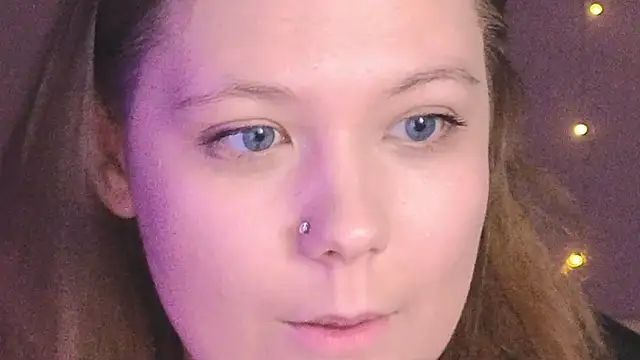 DjennaPalme Live XXX-chat