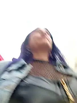 sophie_banger Chat XXX in diretta