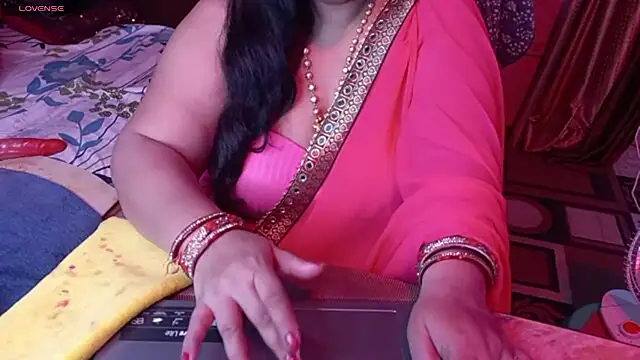 Angel_sapna élő XXX-chatje