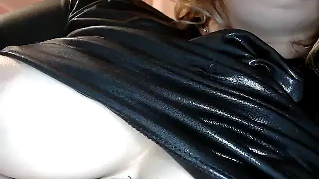 SWEETLUNA077 live XXX chat