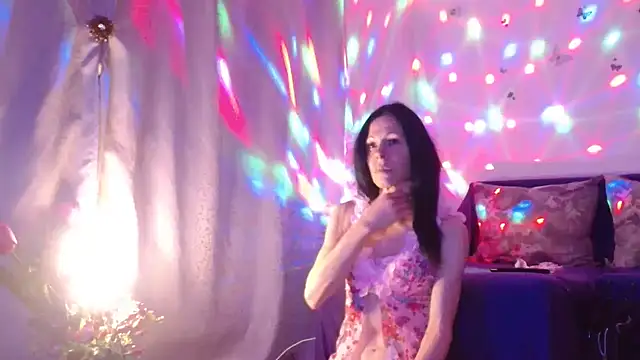 Chat XXX en directo de ElysaSun