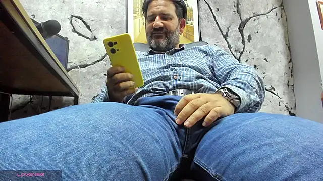 โชว์เว็บแคมของ Maxi_thebig_daddy