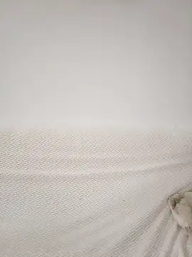 MIYESSI live XXX chat