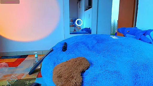 santyago_taylor Live XXX-Chat