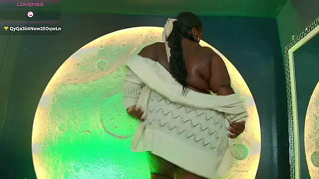 Chatroom XXX en direct de CarolinaGomez_