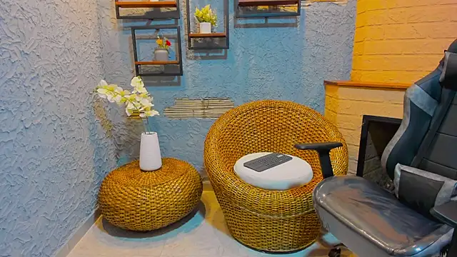 Онлайн чат XXX Amy_petitee