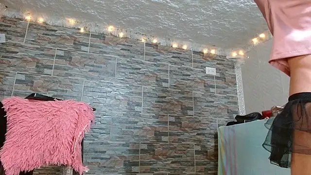 alurba666's Live XXX Chat