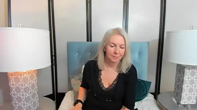 Chat +18 de EricaTop ao vivo