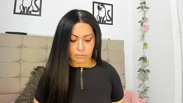 Tania_mature: онлайн-секс-чат