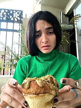 Sam_Sara Chat XXX live