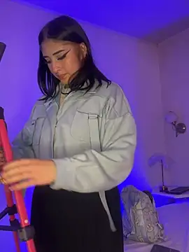 Chat +18 de KattEngel ao vivo