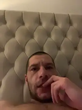 دردشة Kinkycouple142 الجنسية المباشرة