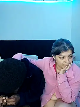 queemking Adlı Modelin Canlı XXX Sohbeti