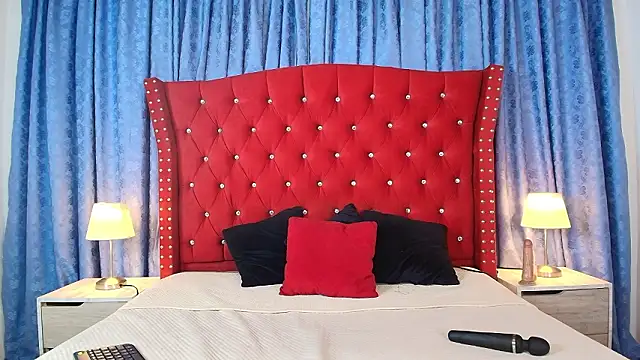 Megan__Honey live XXX chat