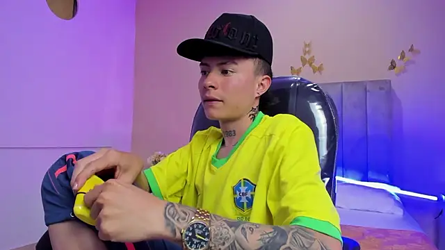 Show de Nascary_Fox na webcam