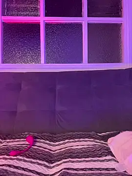 Chat +18 de MelissaAlCapone ao vivo