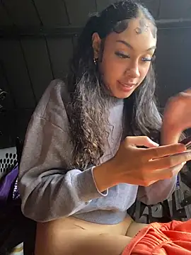 Chat XXX en directo de badbaby187