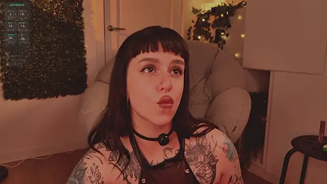 Chat XXX en directo de MichaellaMoon