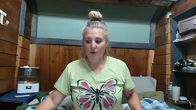 Chat XXX Live lisaxlovexxx