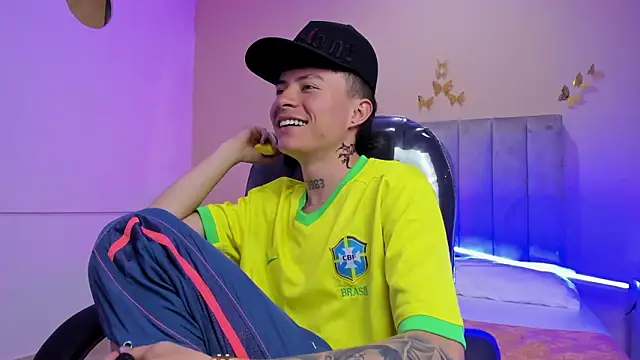 Chat +18 de Nascary_Fox ao vivo