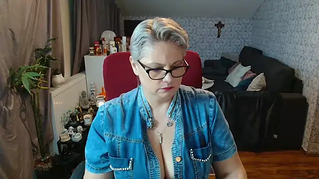 Czat XXX na żywo – bigtits4you