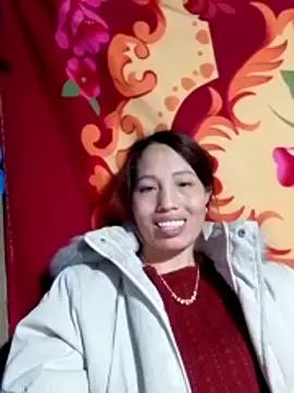 Gummiesu 网络视讯表演