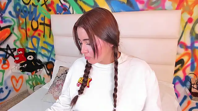 Liana_BernocchiのライブXXXチャット