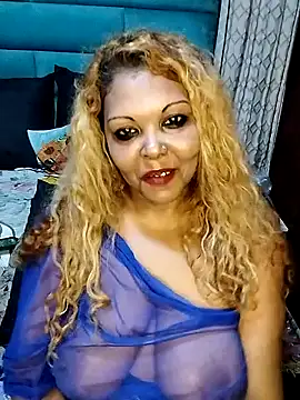 Chat +18 de hemilynthomas2467 ao vivo