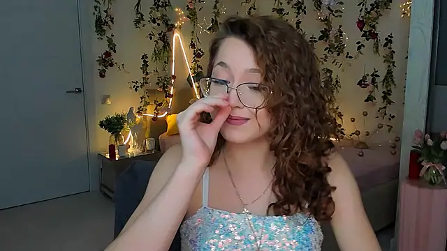 SereneFlame live XXX chat