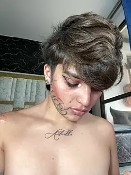 DayanaDGのライブXXXチャット