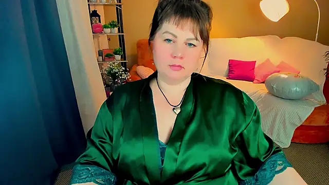 CrystaalStaar élő XXX-chatje