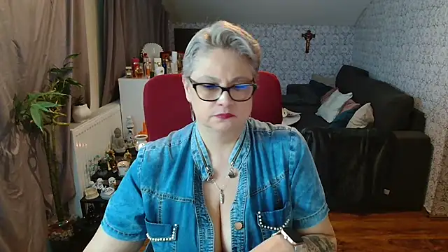 bigtits4you live XXX chat