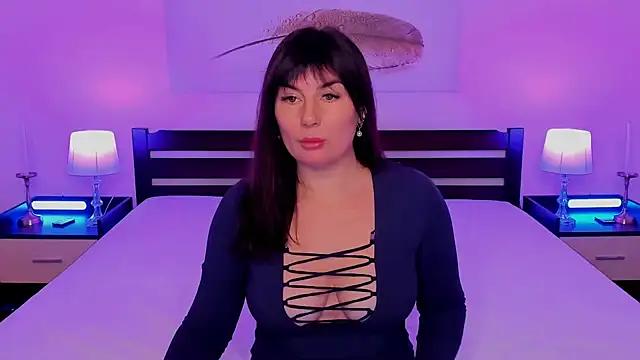 Chat XXX en directo de Jesss_Leone