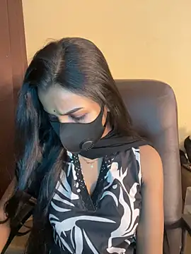 its_ur_flora Show in webcam