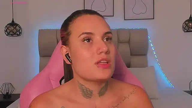 Susan-Sweet-7 élő XXX-chatje