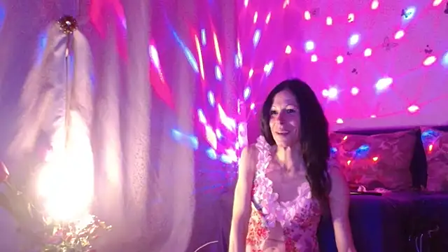 ElysaSun Chat XXX live