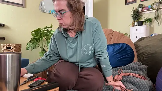 Linzy_19 Live XXX-Chat