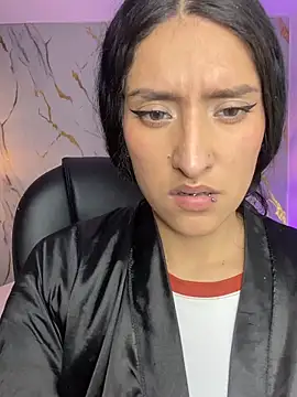 Scaarlettfox Chat XXX live