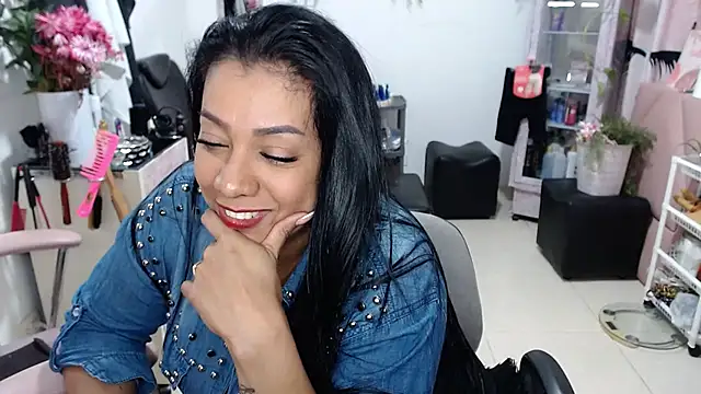 Czat XXX na żywo – titsbiglovers