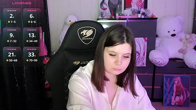 AmyVibess Chat XXX in diretta