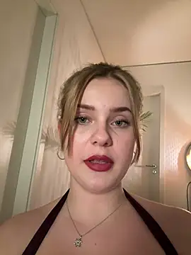 MaribelRiverのウェブカメラショー